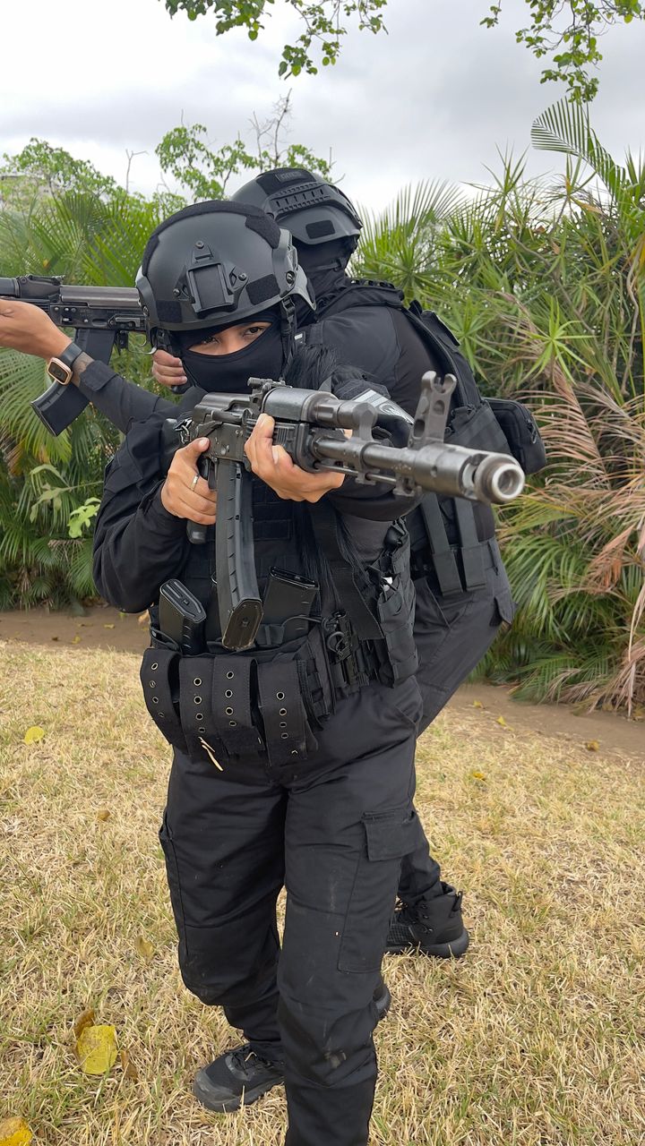 Efectivos del GOES en misión